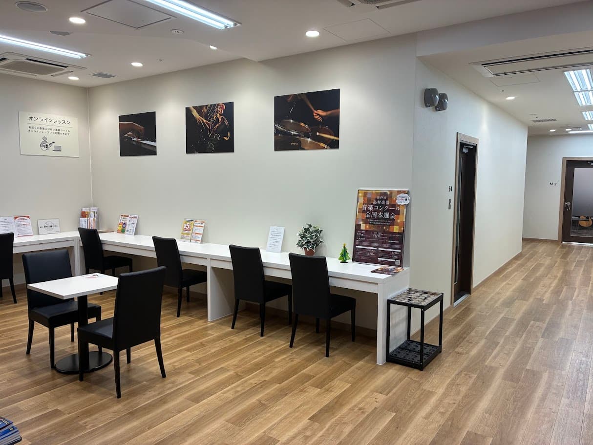 島村楽器 梅田茶屋町店の写真 3