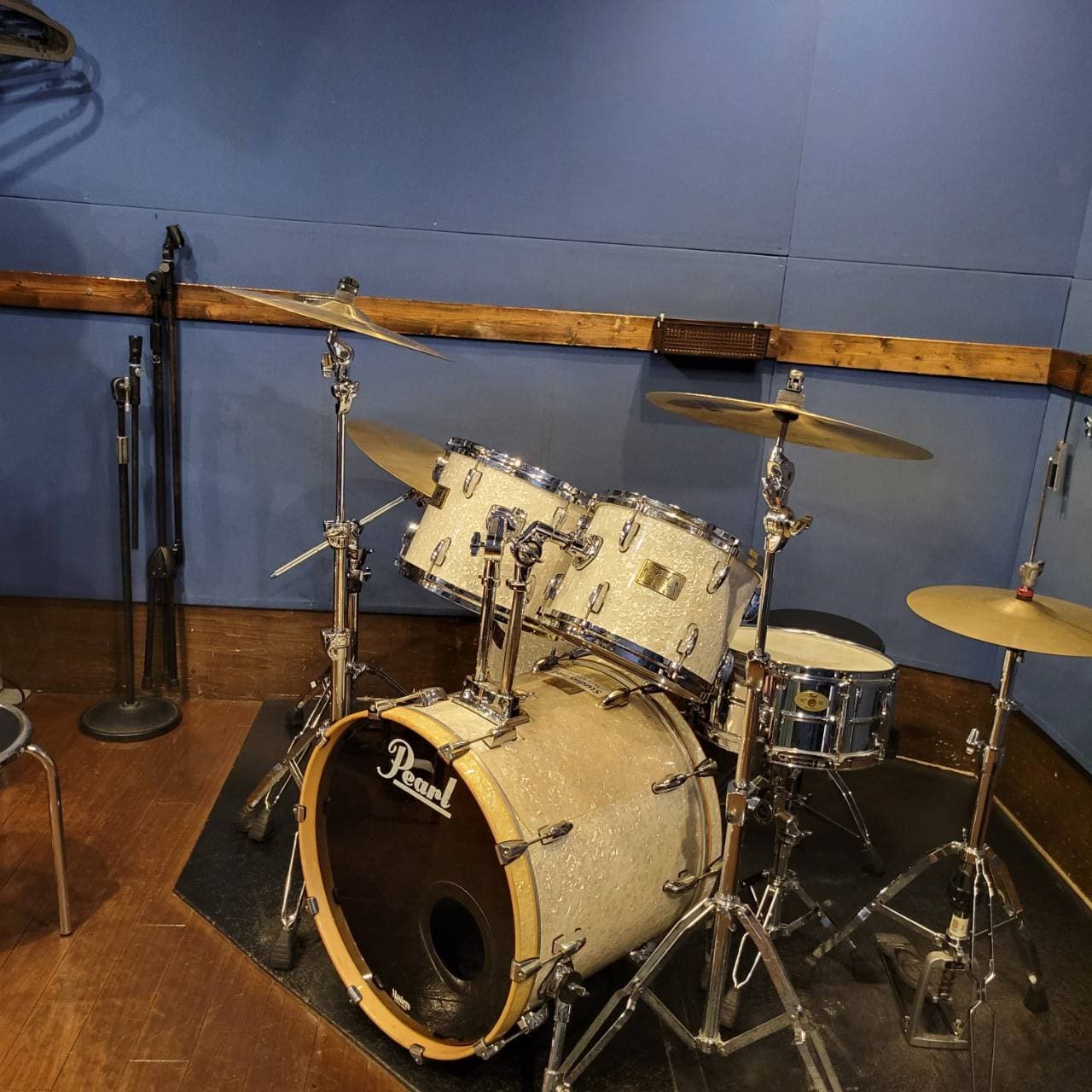椿音楽教室 スタジオネイ立川店の写真 2