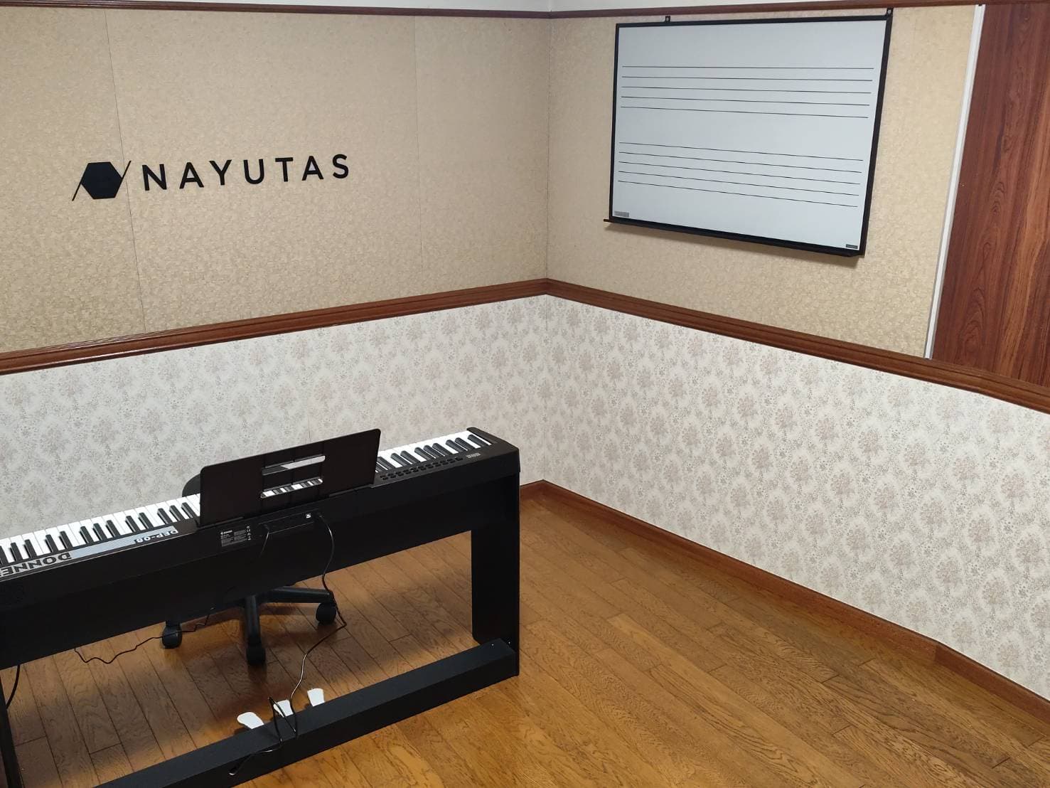 NAYUTAS 代々木校の写真 3