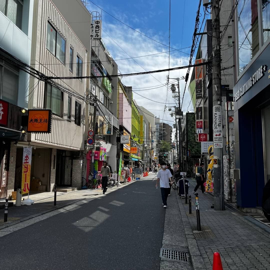 椿音楽教室 BASS ON TOP アメ村店の写真 4