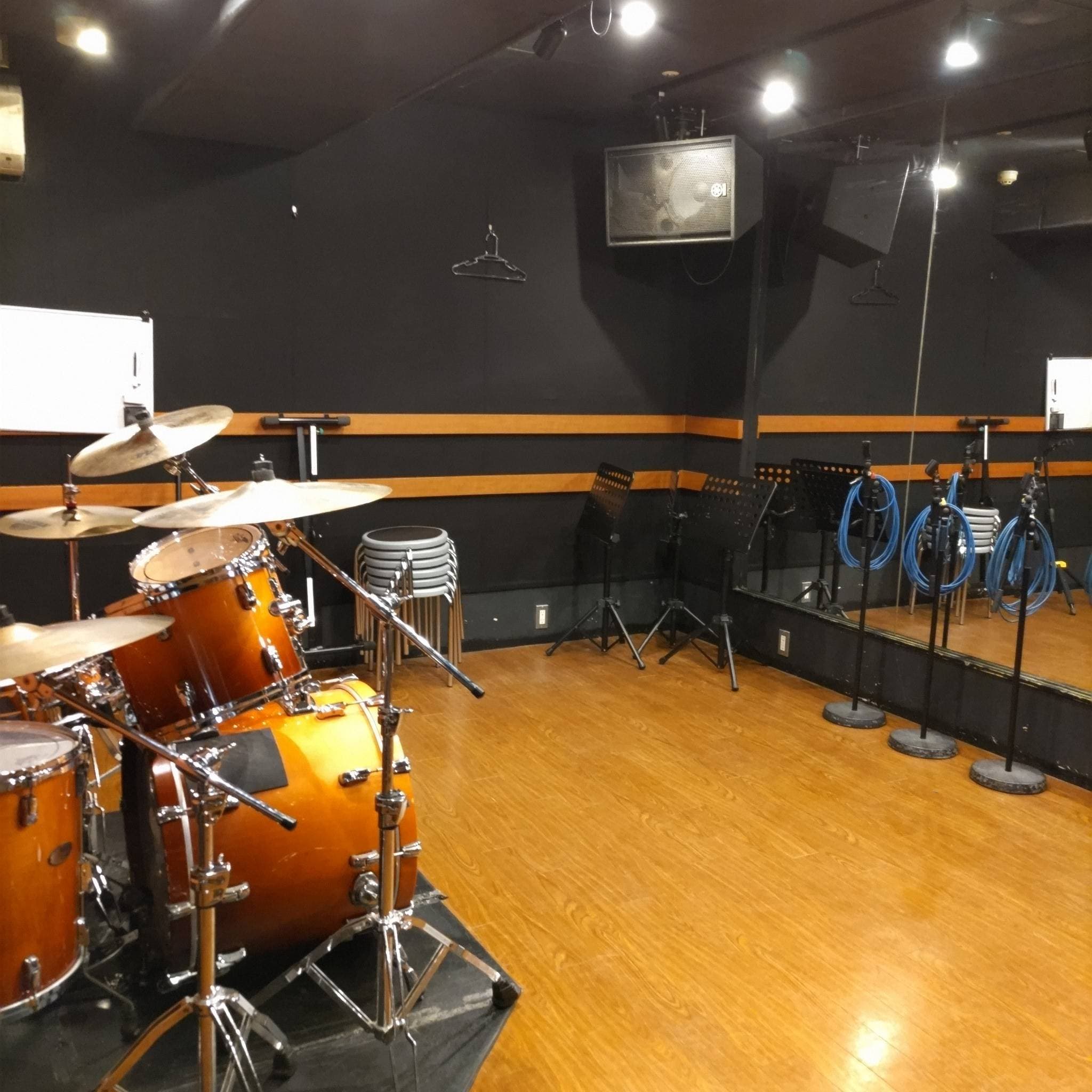椿音楽教室 ゲートウェイスタジオ 池袋北口店の写真