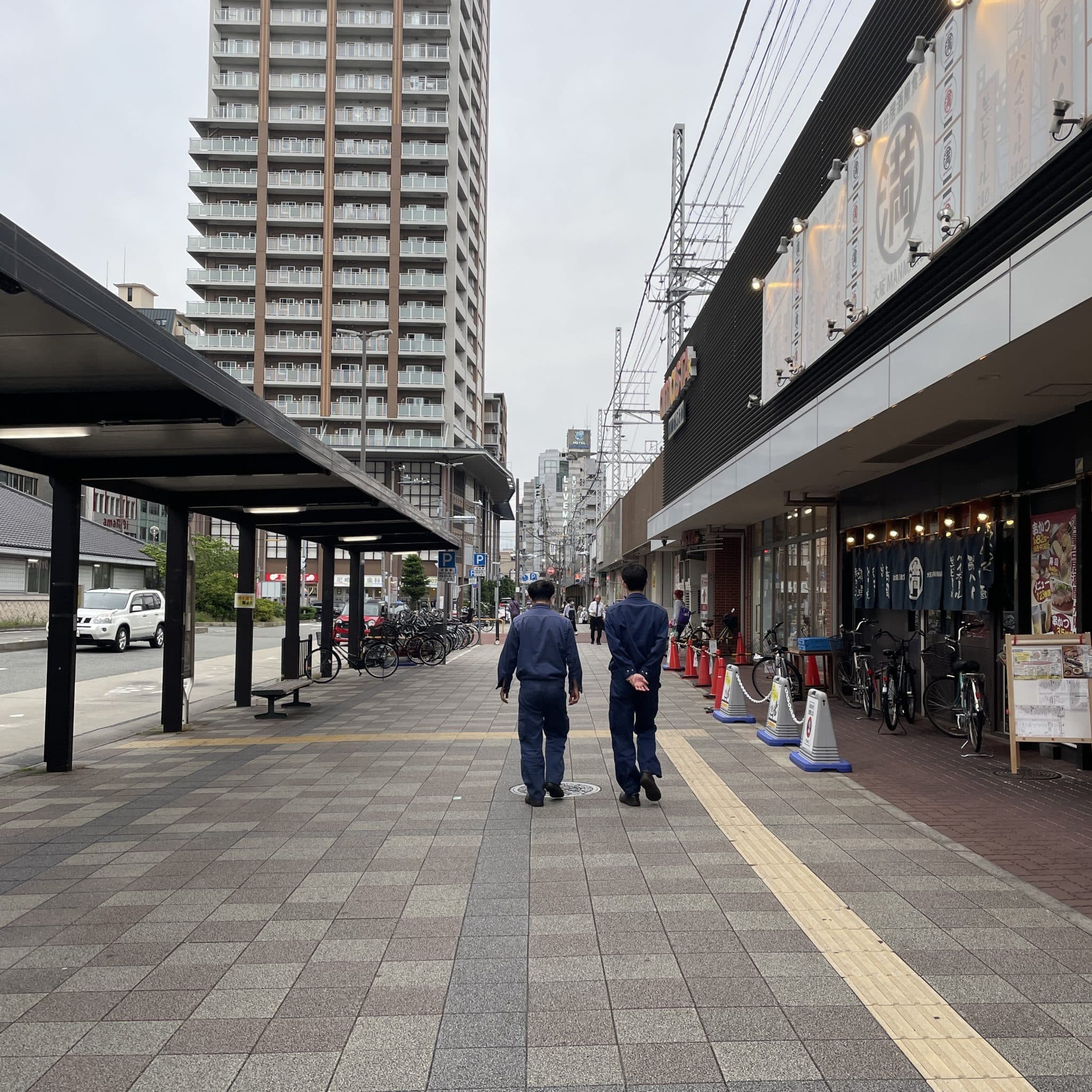 椿音楽教室 BASS ON TOP 尼崎店の写真 3