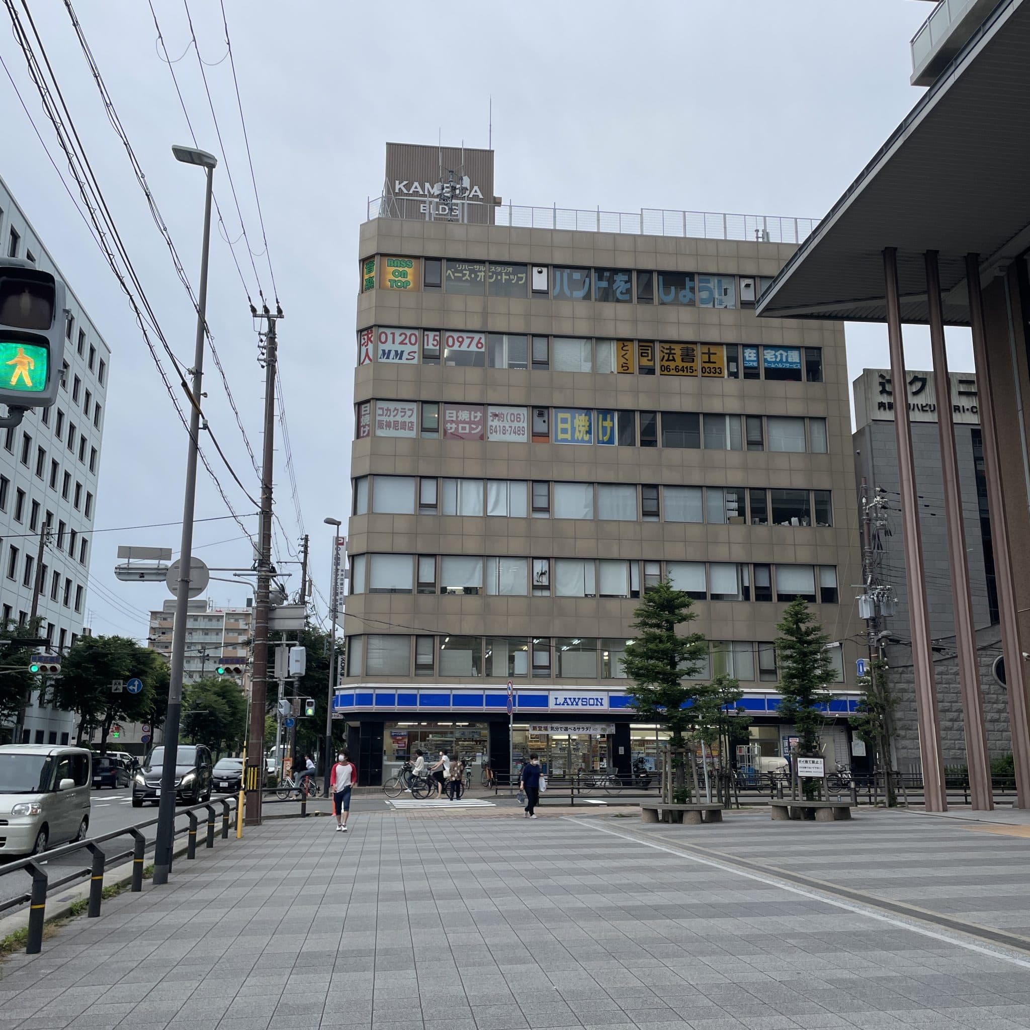 椿音楽教室 BASS ON TOP 尼崎店の写真 4