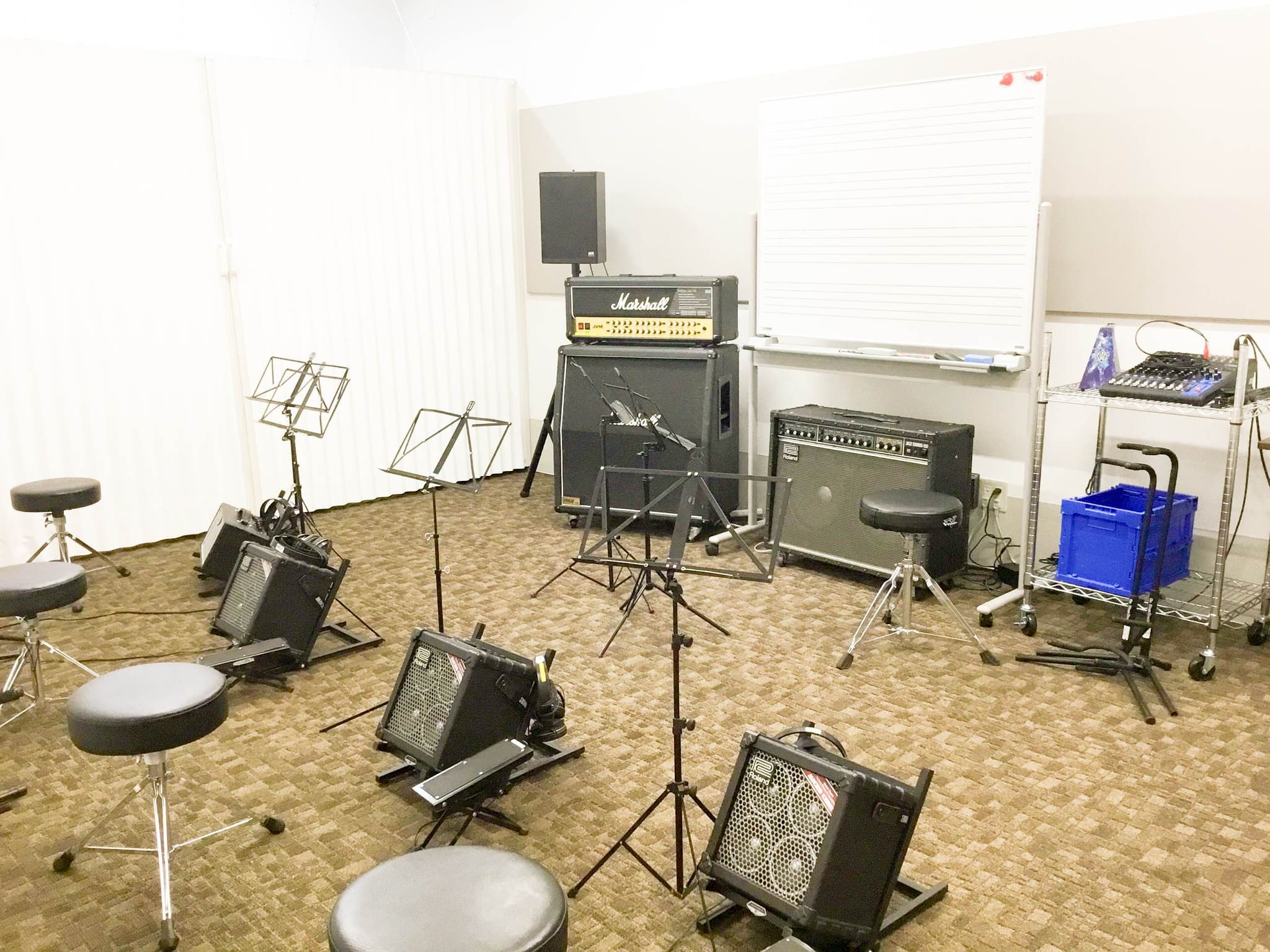 島村楽器 名古屋パルコ店の写真 4