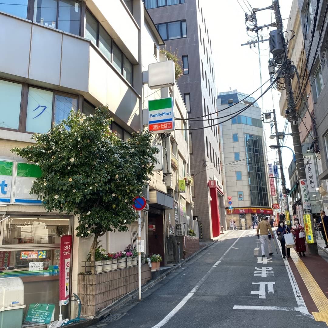 椿音楽教室 ベースオントップ 高田馬場店の写真 3