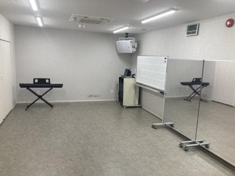 ヤマハ音楽教室 長谷川楽器 Guitar Colonyの写真