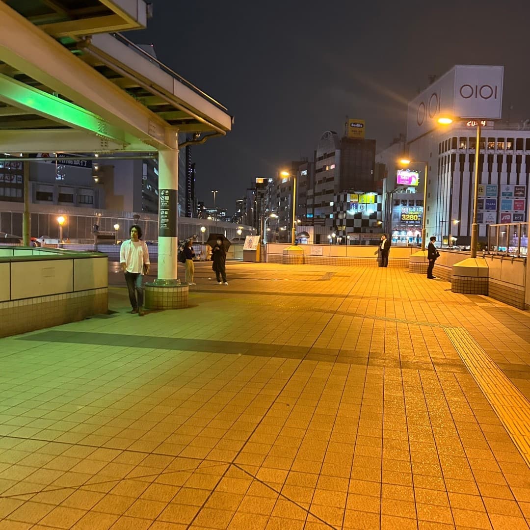 椿音楽教室 駅前ピアノ ベースオントップ上野店の写真 4