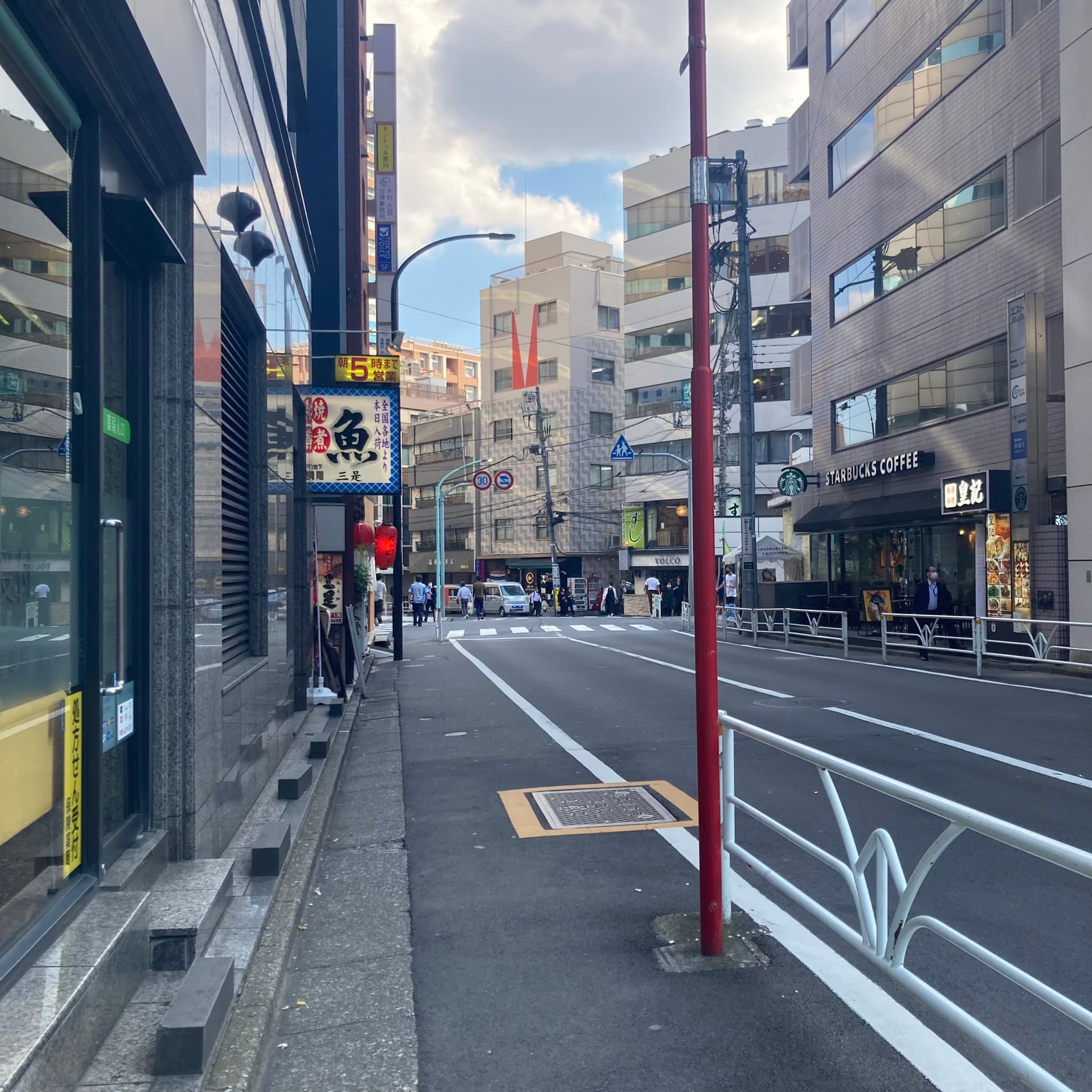 椿音楽教室 スタジオミュージアム 新宿南口店の写真 4